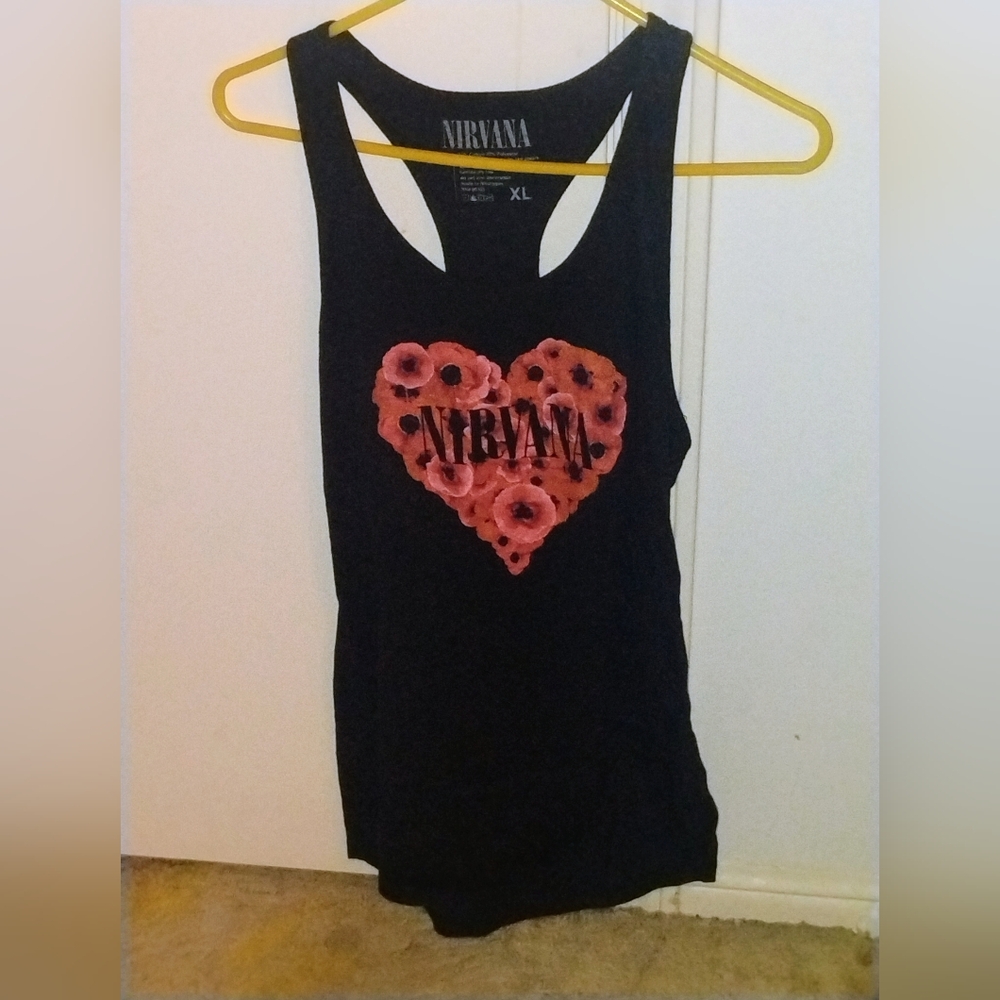 Nirvana tank small